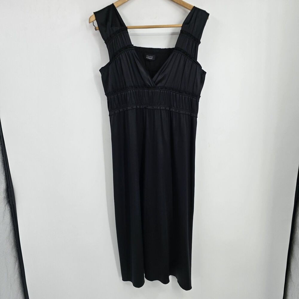 Steffen Schraut Ladies Black Dress Ruched On Side Size 6 Sleeveless4 Satin Slip